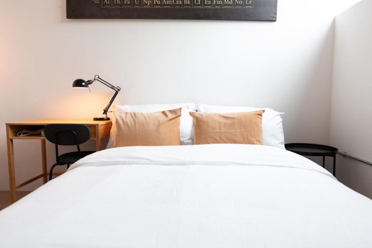 Stylish Comfort In London * Finchley