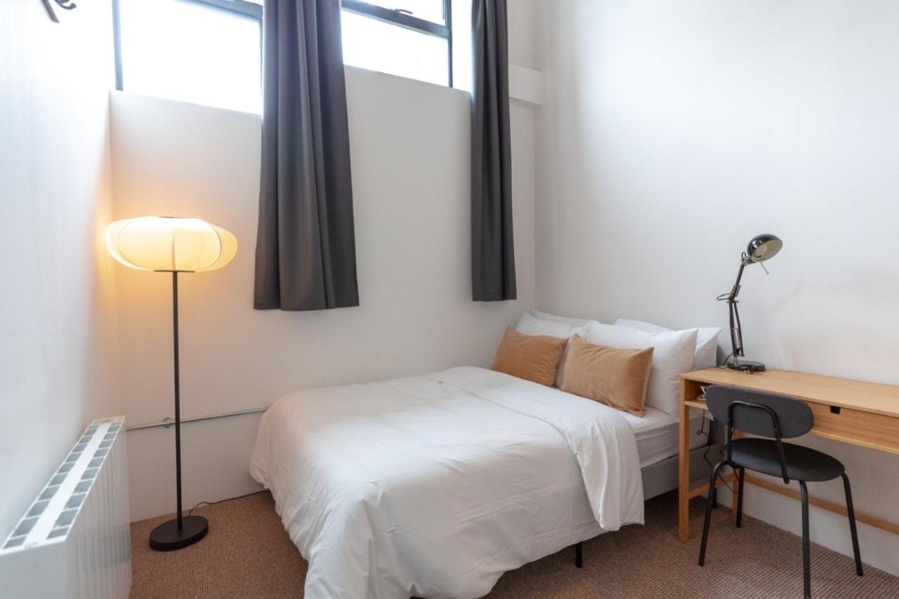 Stylish Comfort In London *