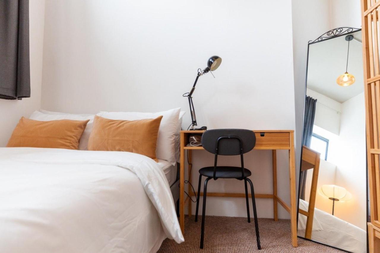 Stylish Comfort In London